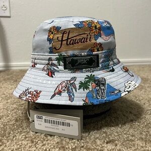 Kith Hawaii Dawson reversible bucket hat